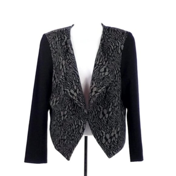 Trisisto Black Gray Animal Print Long Sleeve Cropped Jacket Womens Size 14 NWT - Picture 10 of 10
